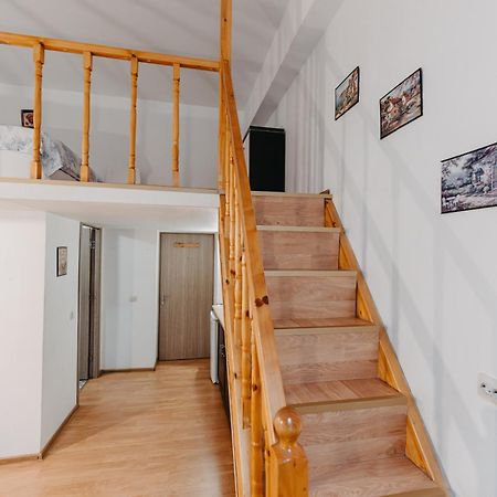 Studio Piata Amzei Nr.1 بوخارست المظهر الخارجي الصورة